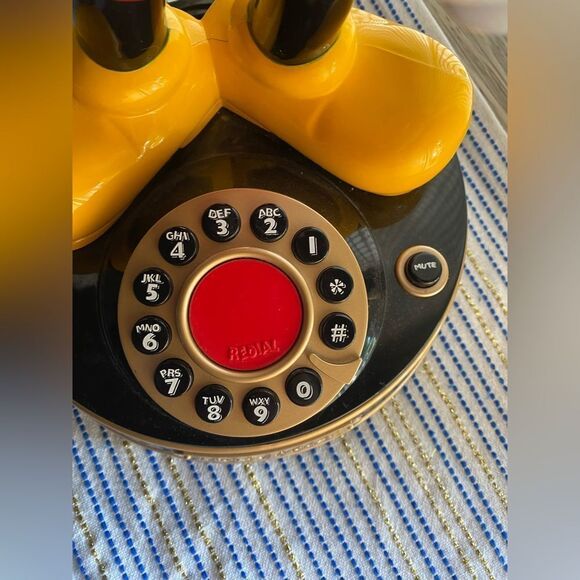 Telemania Mickey Mouse 2 Multicolor Animated Talking Rotary Landline Telephone - Picture 4 of 10